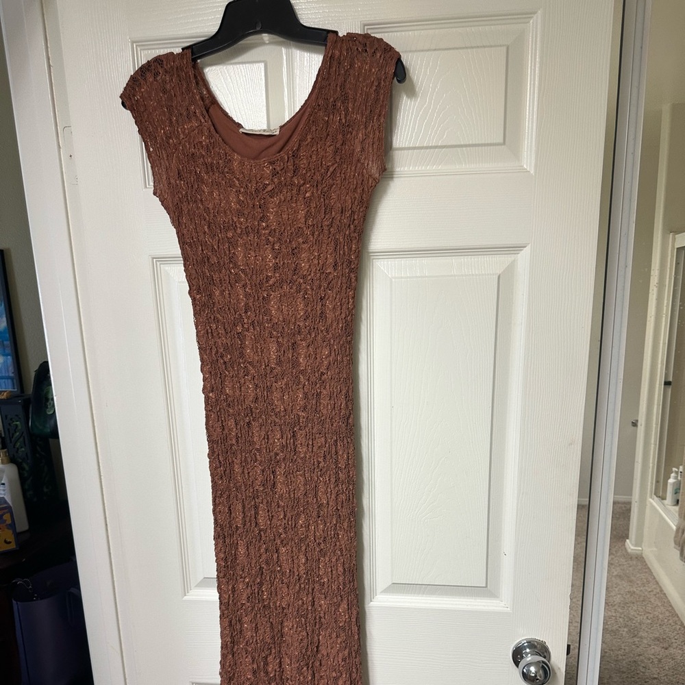 Elegant Brown Sleeveless Dress